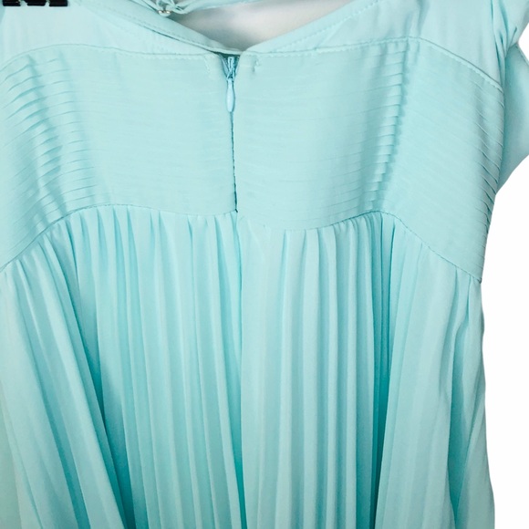 Lulu's Mint Dress - Picture 11 of 12